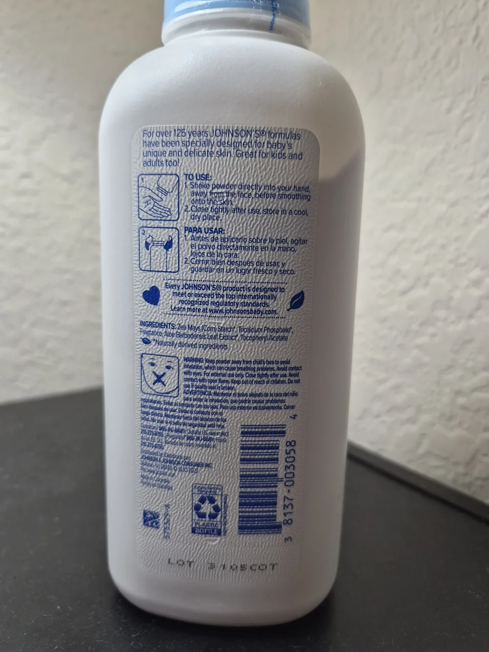 Johnson's Baby Powder with Aloe & Vitamin E